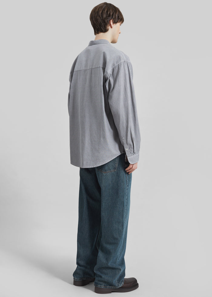 Legan Shirt - Grey Stripe