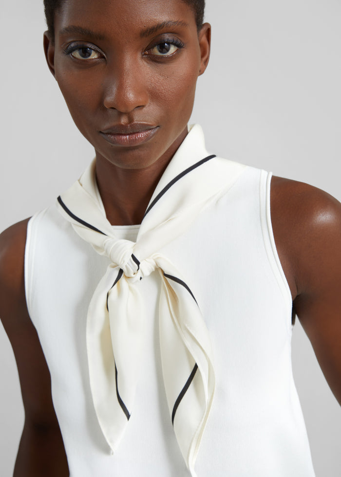Lerici Square Scarf - Ivory/Black