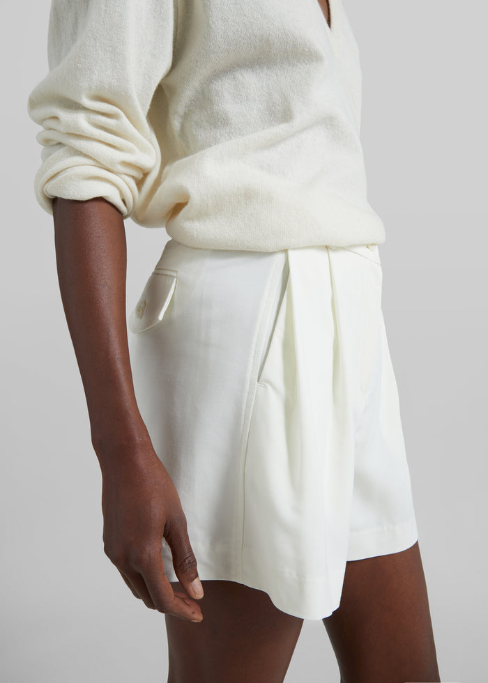 Lisboa Pleated Mini Shorts - Ivory