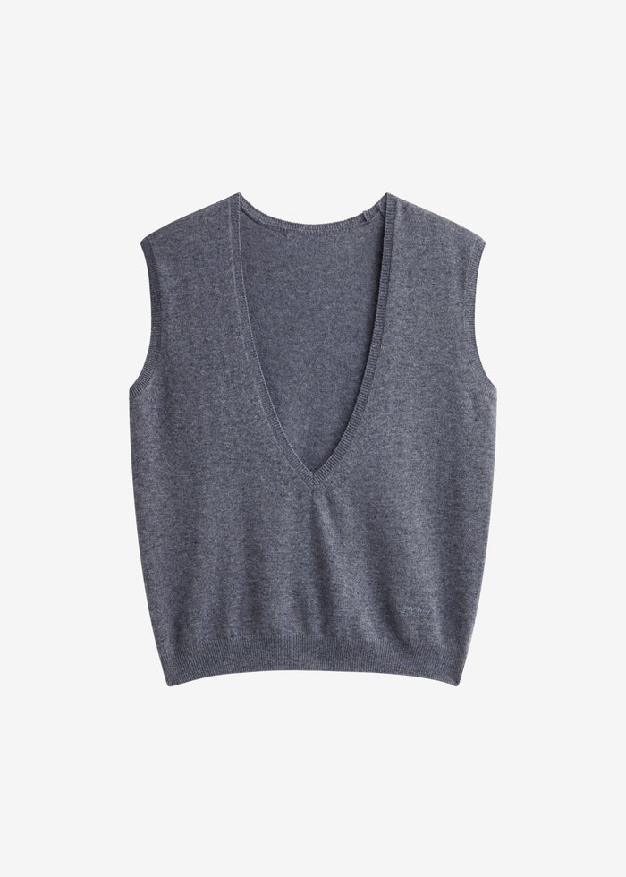Lizan Deep V Neck Knit Vest - Dark Grey