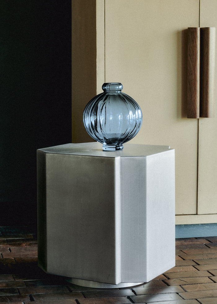 Louise Roe Glass Balloon Vase 01 - Blue