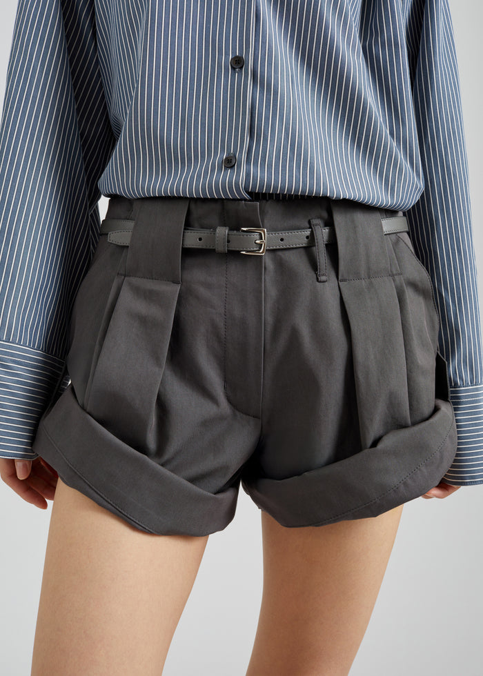 Low Classic Tuck Point Turn-Up Shorts - Charcoal