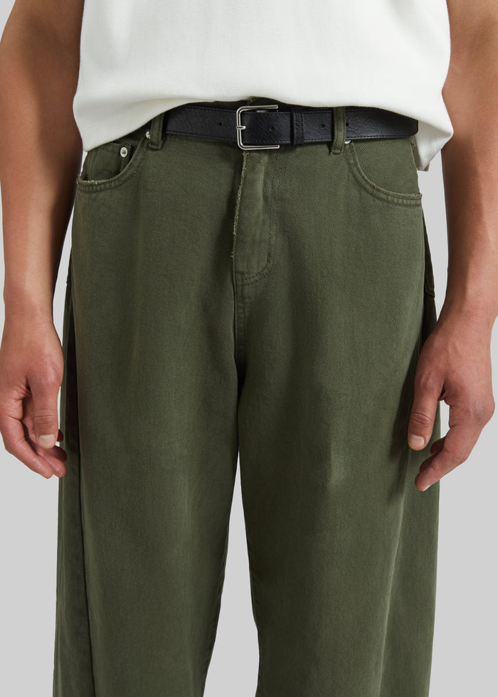 Mareil Barrel Leg Jeans - Olive