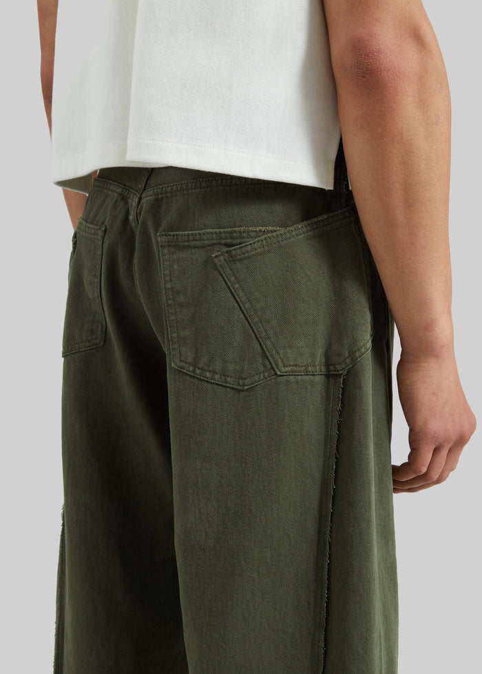Mareil Barrel Leg Jeans - Olive