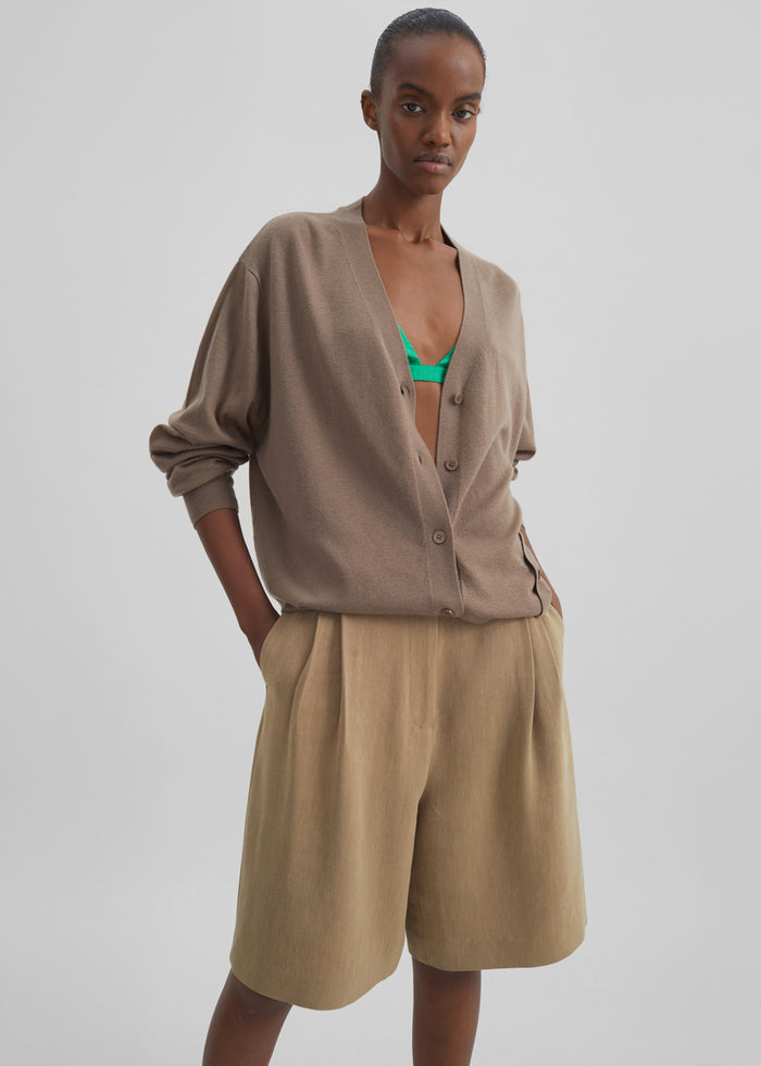 Marfa Linen Bermuda Shorts - Camel