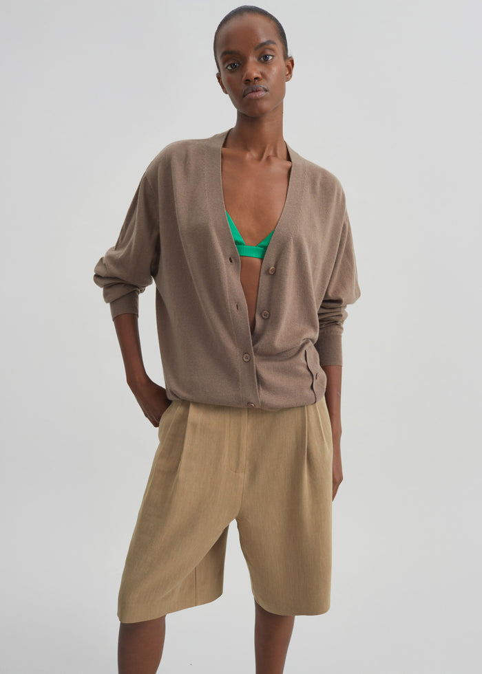 Marfa Linen Bermuda Shorts - Camel