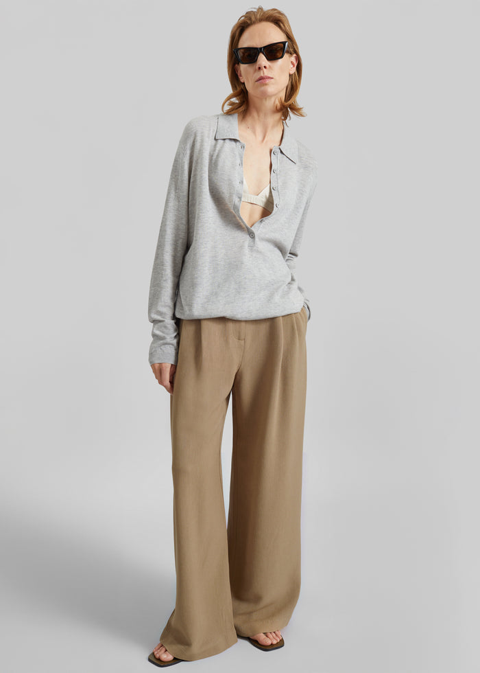 Marfa Linen Pleated Trousers - Camel