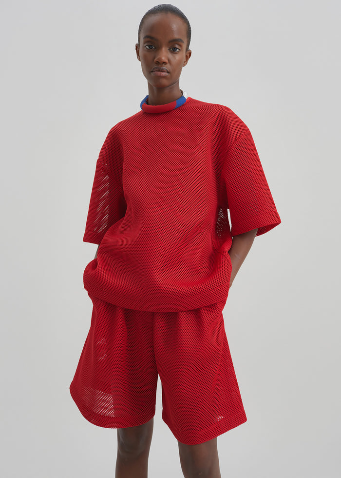 Marfa Mesh Pleated Bermuda Shorts - Red