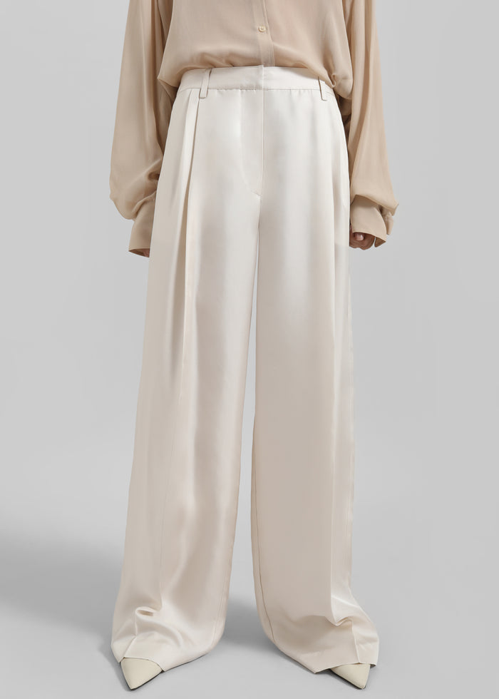 Marfa Pleated Silk Trousers - Ivory