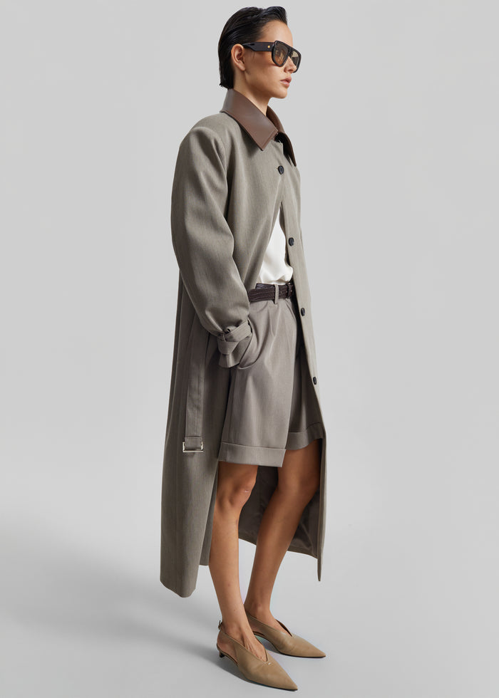 Mirbel Pleated Shorts - Taupe