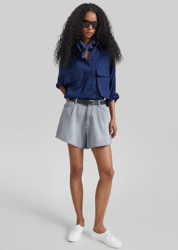 Mojave Pleated Denim Shorts - Grey Wash