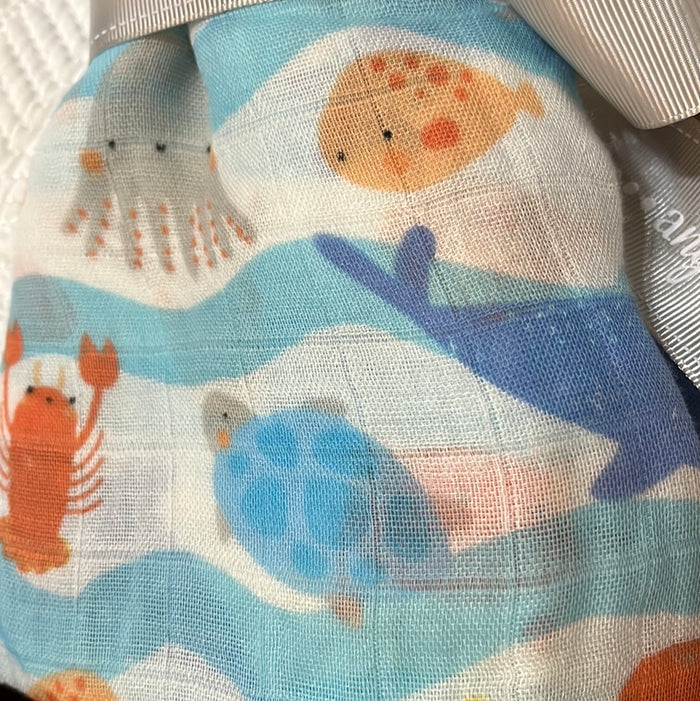 Muslin swaddle