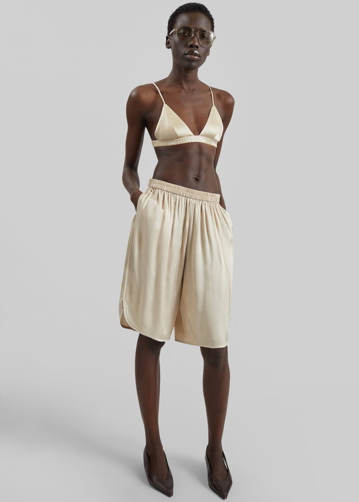 Nelis Silk Bermuda Shorts - Champagne