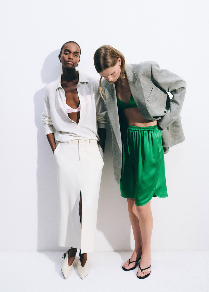 Nelis Silk Bermuda Shorts - Kelly Green