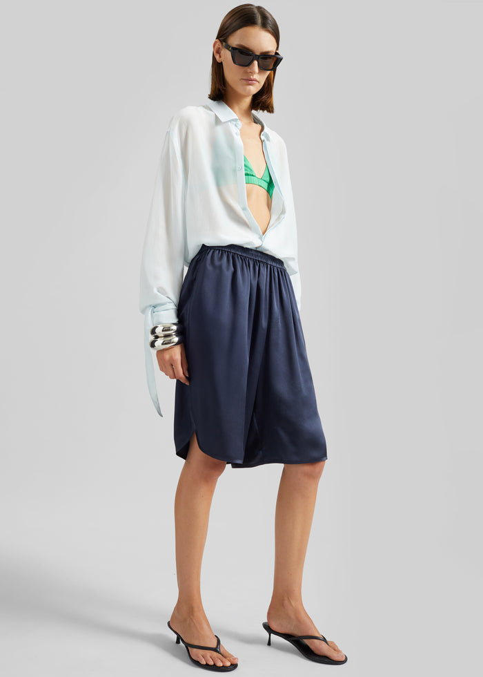 Nelis Silk Bermuda Shorts - Navy