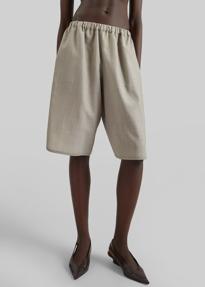 Nelis Suiting Bermuda Shorts - Beige Melange