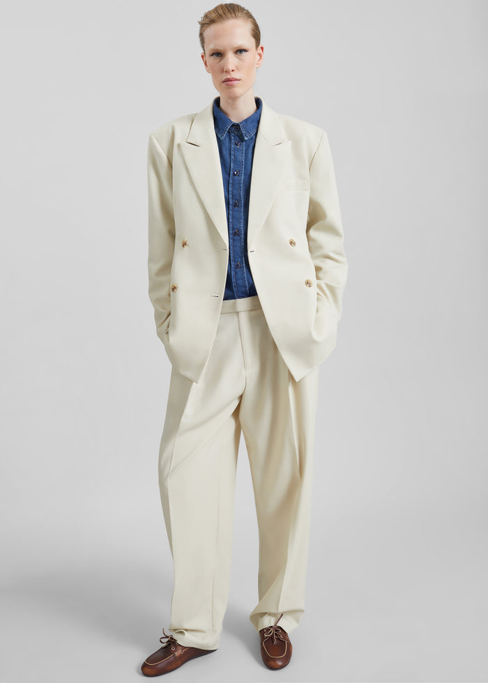 Neria Pleated Trousers - Light Beige