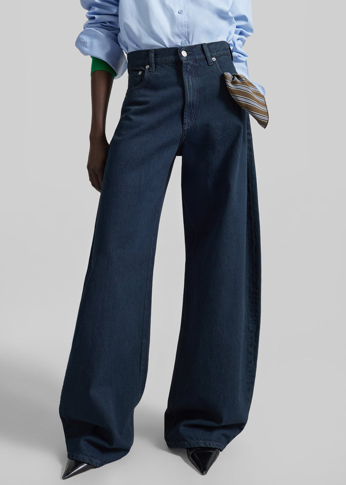 Nick Barrel Leg Jeans - Dark Wash