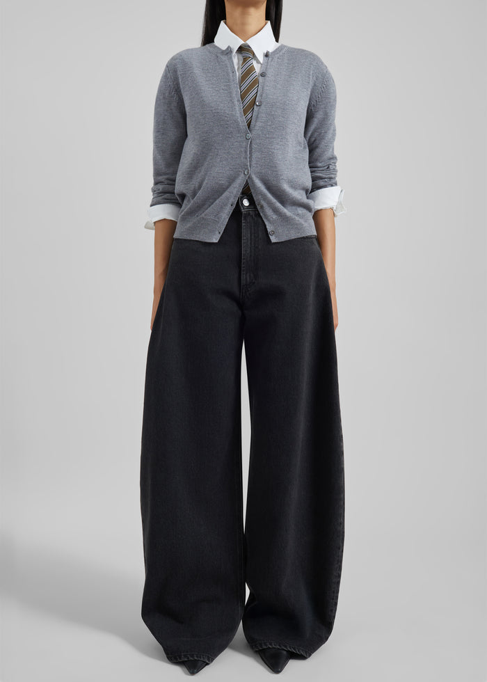Nomi Thin Knit Cardigan - Grey