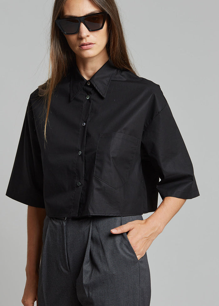 Odem Cropped Shirt - Black Shirt The Frankie Shop
