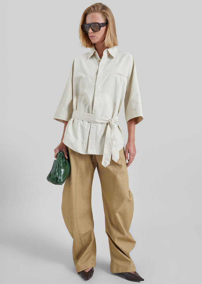 Odesa Belted Shirt - Light Beige