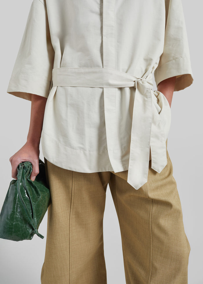 Odesa Belted Shirt - Light Beige