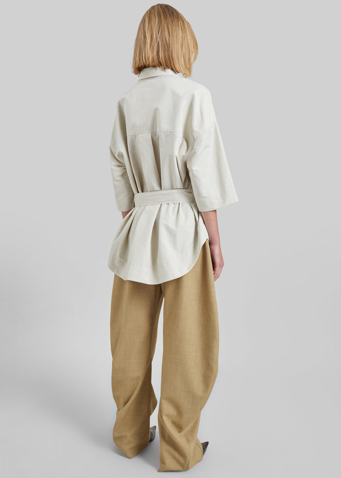 Odesa Belted Shirt - Light Beige