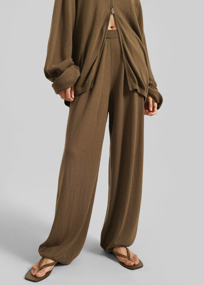 Olia Knit Joggers - Dark Camel