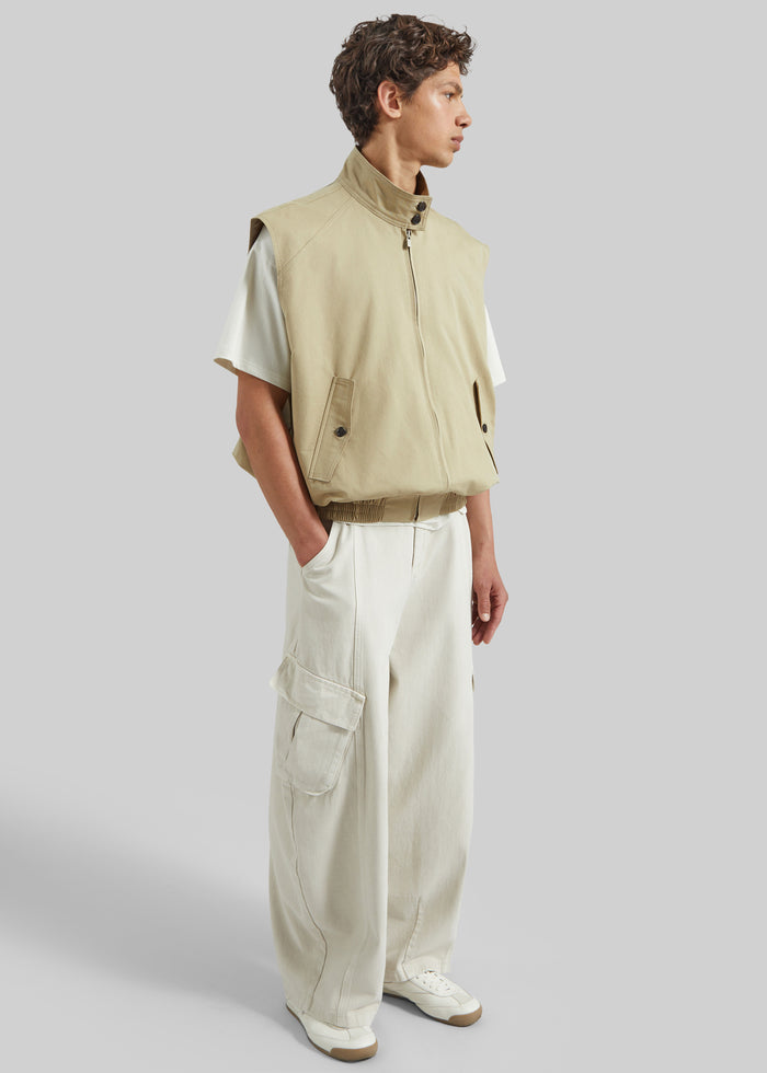 Oltrano Sleeveless Jacket - Beige