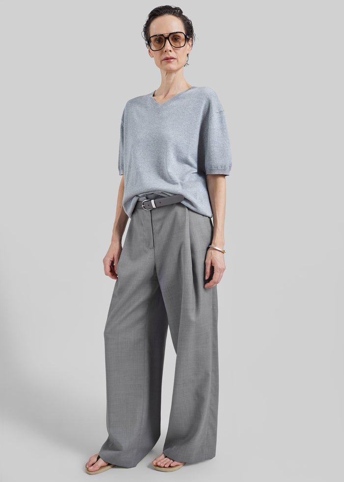 Ornan V-Neck Knit Pullover - Light Grey
