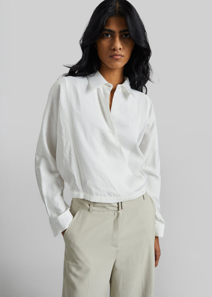 Orsel Cropped Crossover Shirt - White