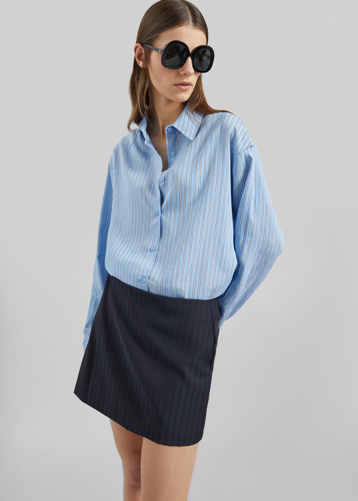 Peri Fluid Shirt - Blue/White Stripe