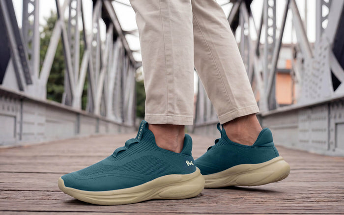 teal/ecru