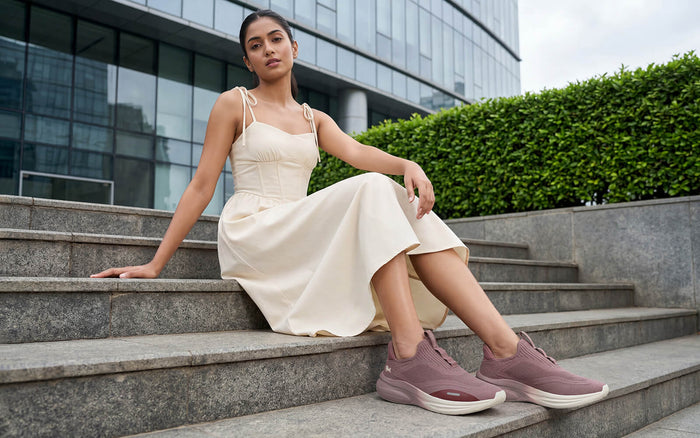 mauve/ivory
