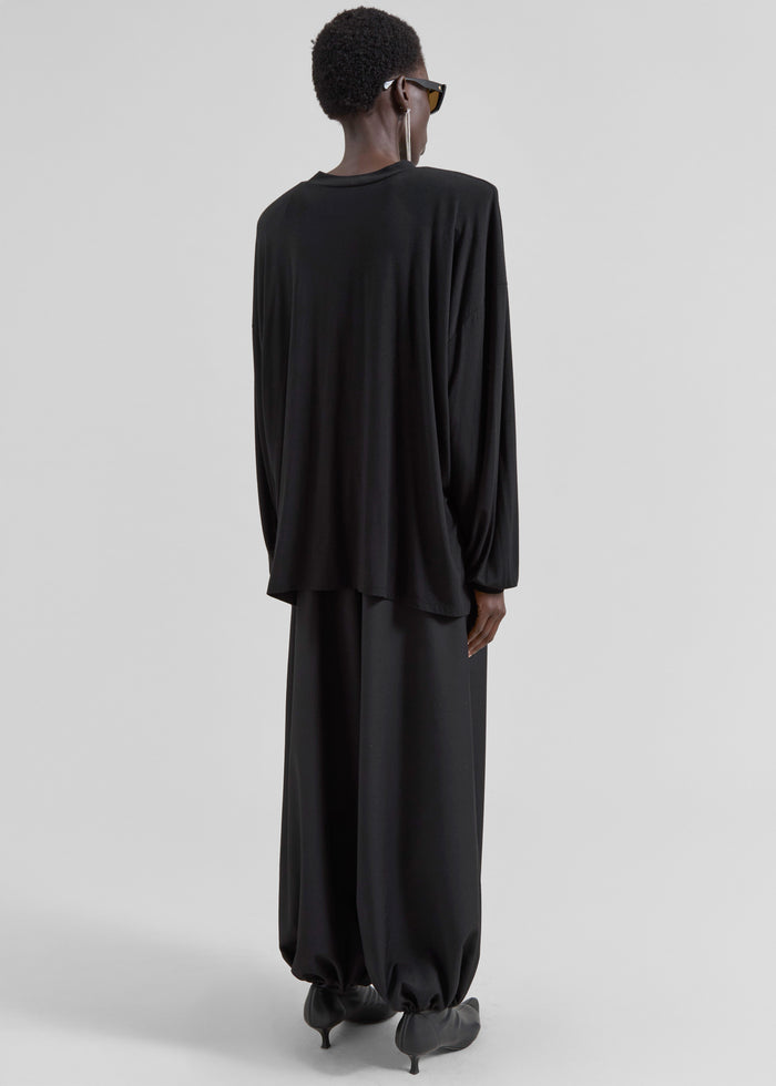Ravvi Soft Padded Top - Black