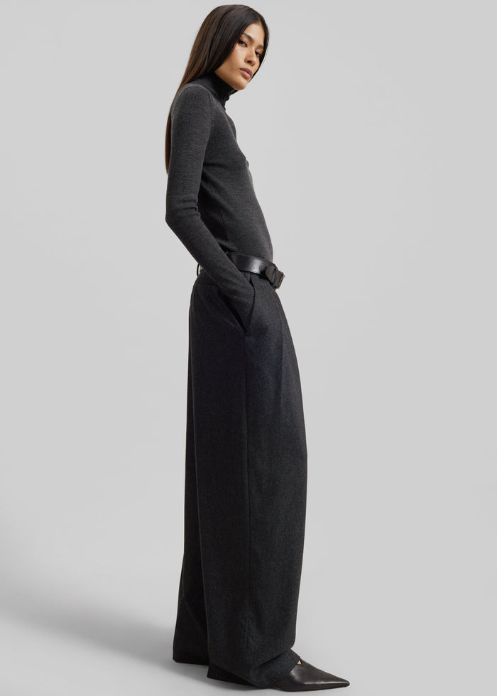Ripley Flannel Pleated Trousers - Dark Grey