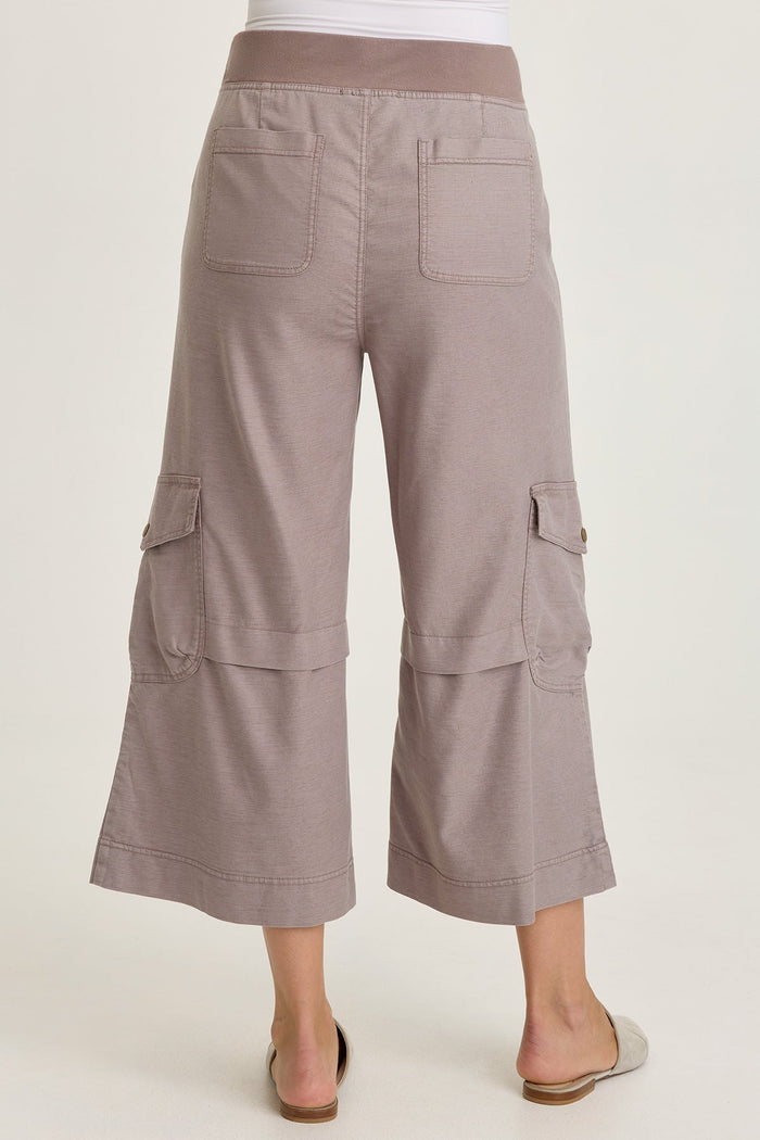 Wearables Rosalina Twill Cargo Gaucho Crop