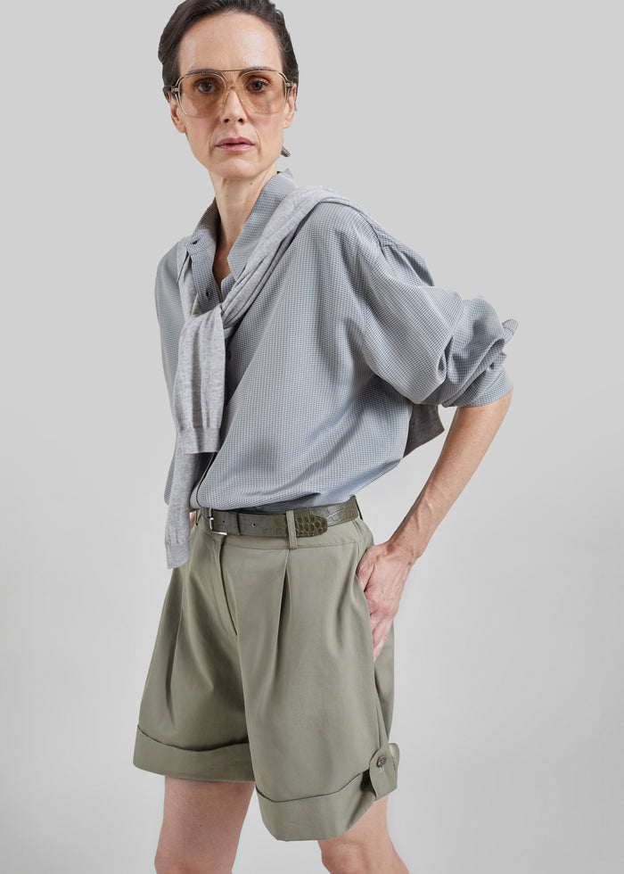 Rozane Pleated Cuff Shorts - Olive