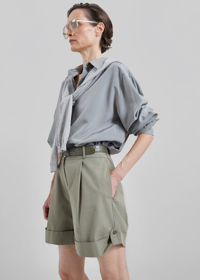 Rozane Pleated Cuff Shorts - Olive