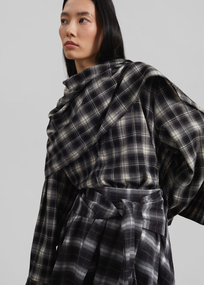 Rue Scarf Shirt - Black Plaid