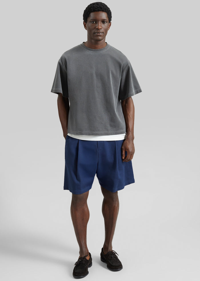 Sagres Linen Bermuda Shorts - Navy