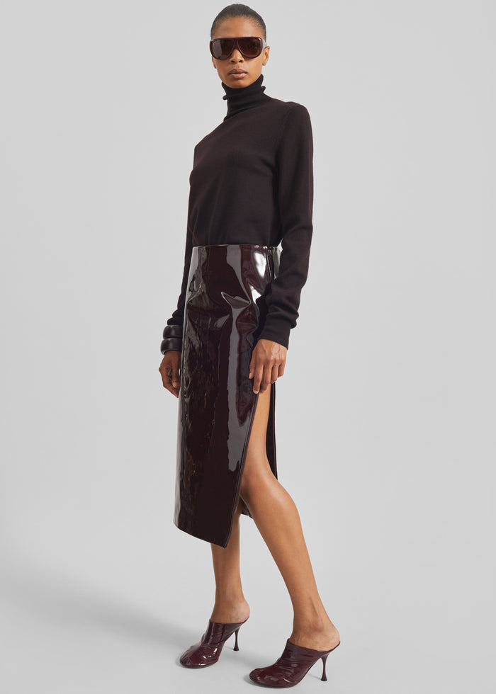 Samantha Patent Zip Skirt - Burgundy