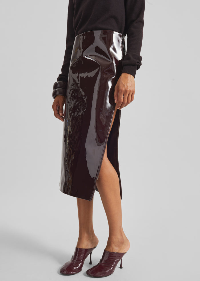 Samantha Patent Zip Skirt - Burgundy