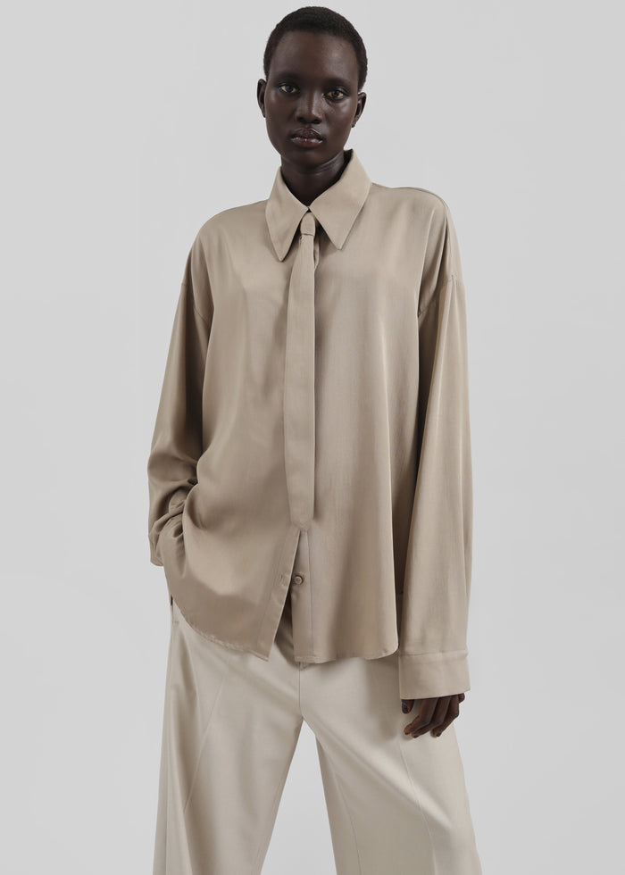 Silvan Neck Tie Shirt - Taupe
