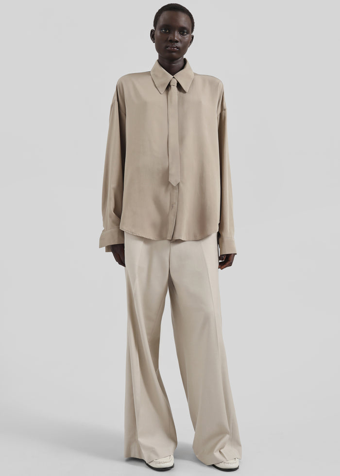 Silvan Neck Tie Shirt - Taupe
