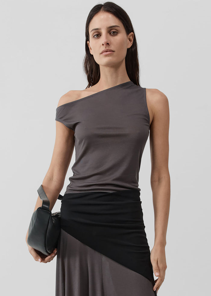 St. Agni Fine Jersey Asymm Top - Soot