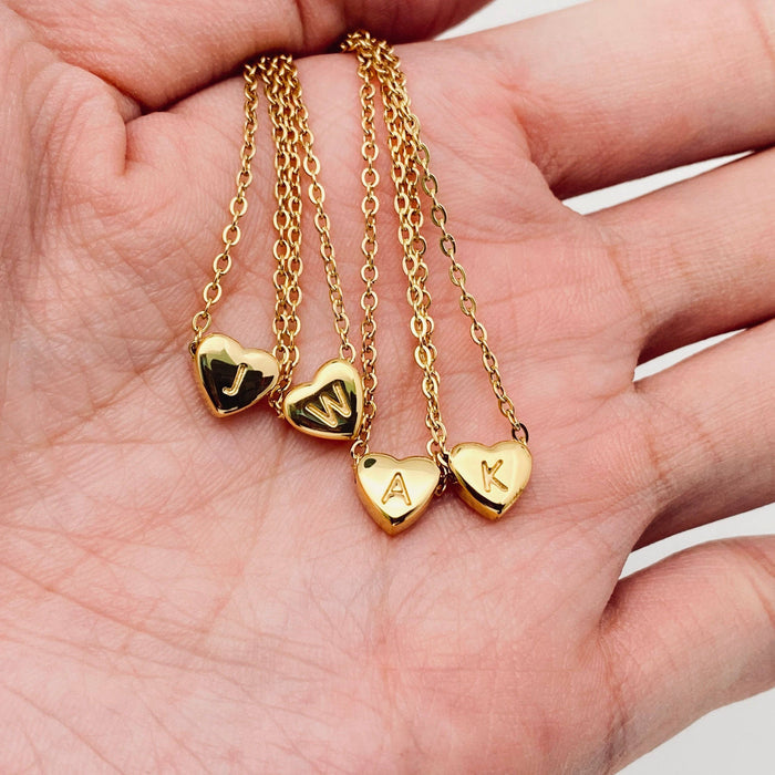 Stainless Steel Heart-shaped Alphabet Pendant Necklace: R (including chain)