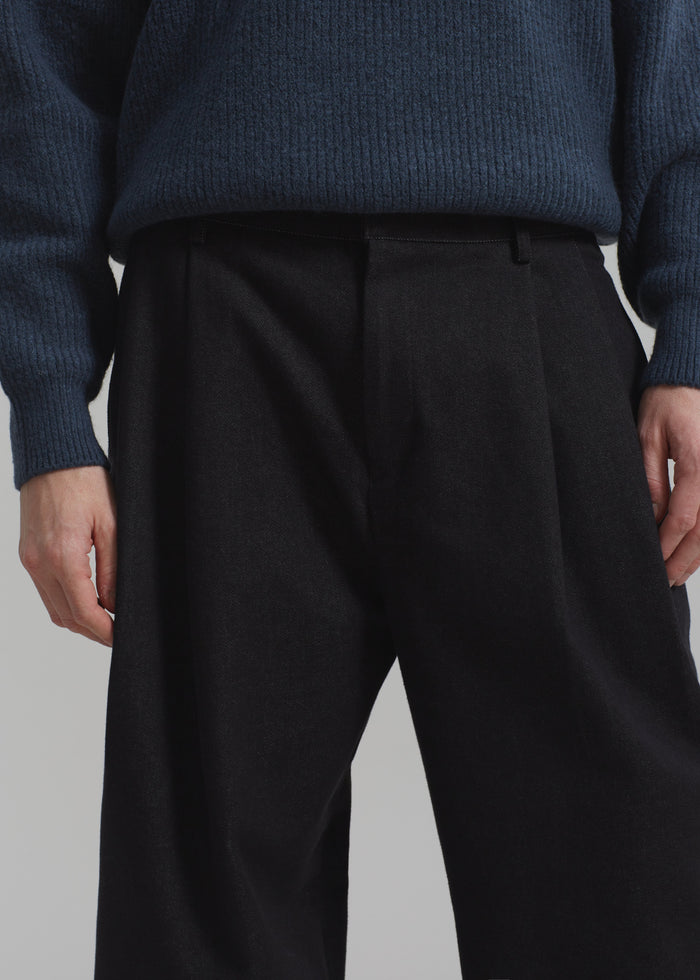 Stephen Pleated Denim Trousers - Black
