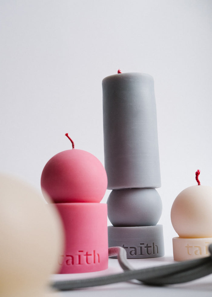 Taith Ninu Candle - Grey