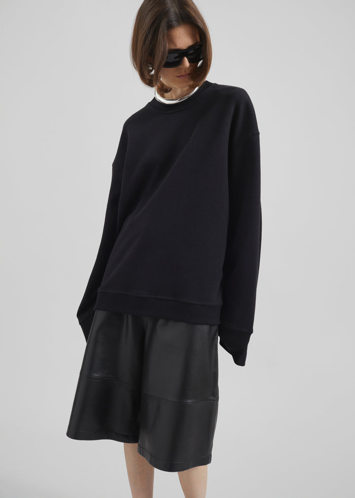Talia Sweatshirt - Black